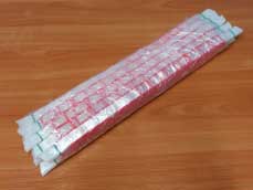 Курсори у зборі упаковані у блоки по 100 шт.